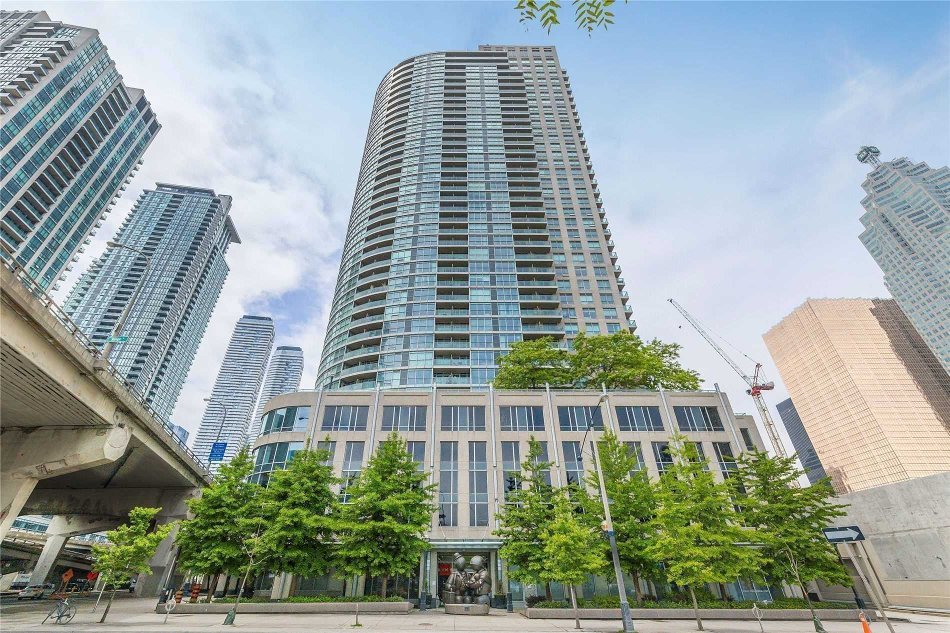 713 18 Yonge St, Toronto Sold, C5551200 Property.ca