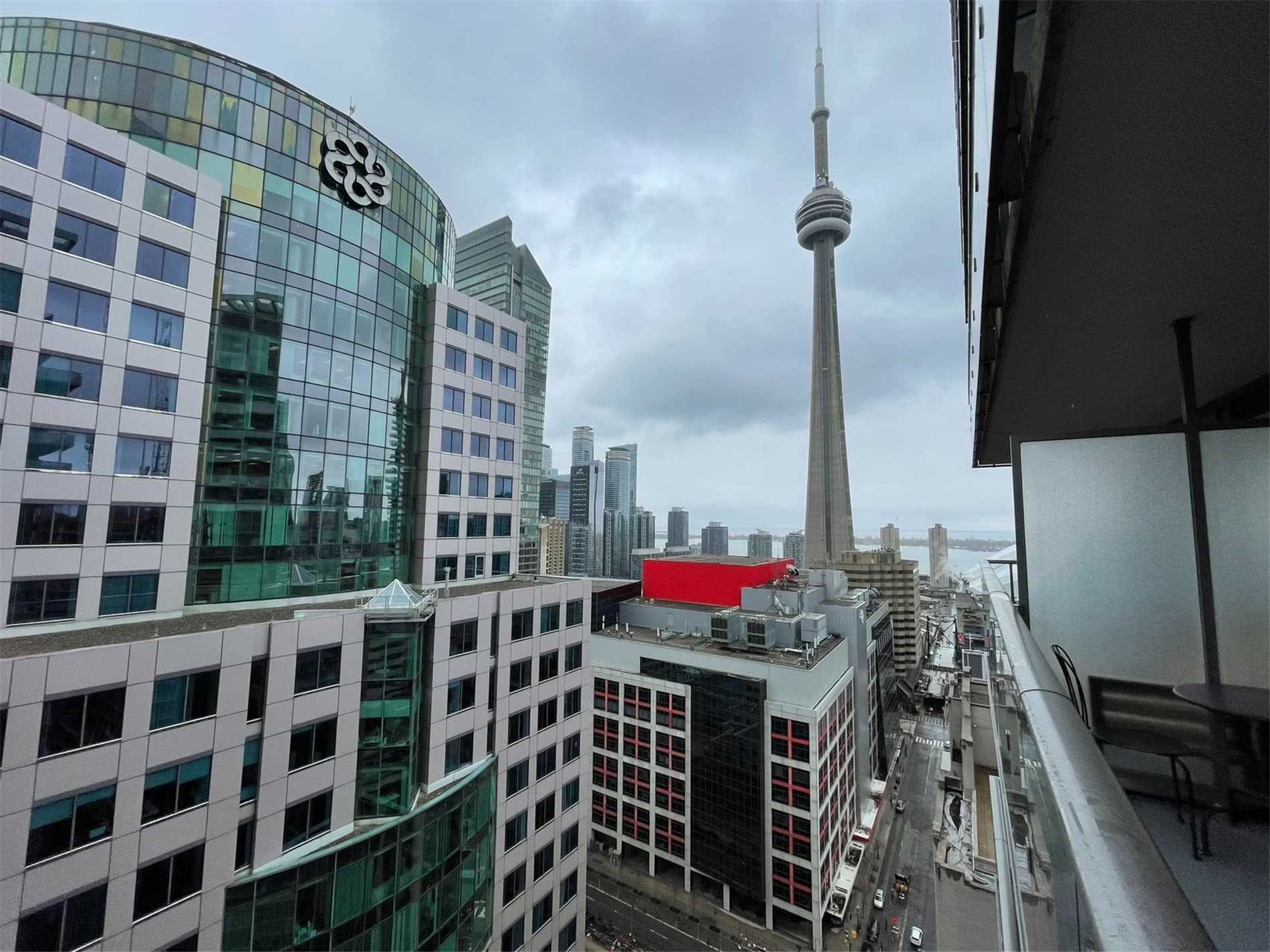 2604 - 8 Mercer St, Toronto | Sold, C5553670 | Condos.ca