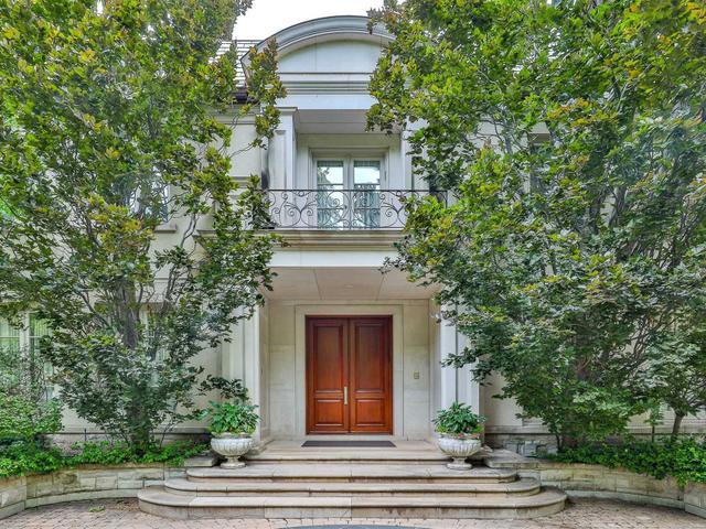 350 Cortleigh Blvd
