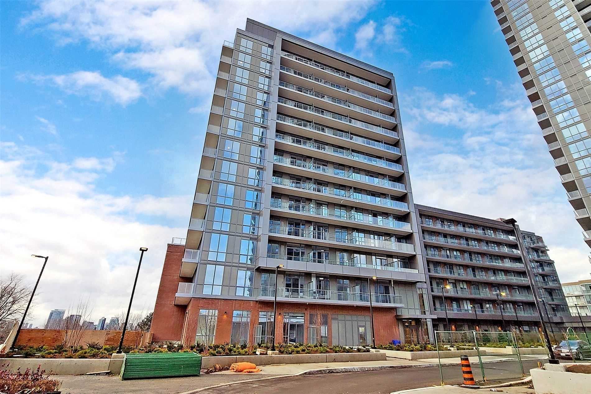 1310 36 Forest Manor Rd N, Terminated, C5556902 Condos.ca