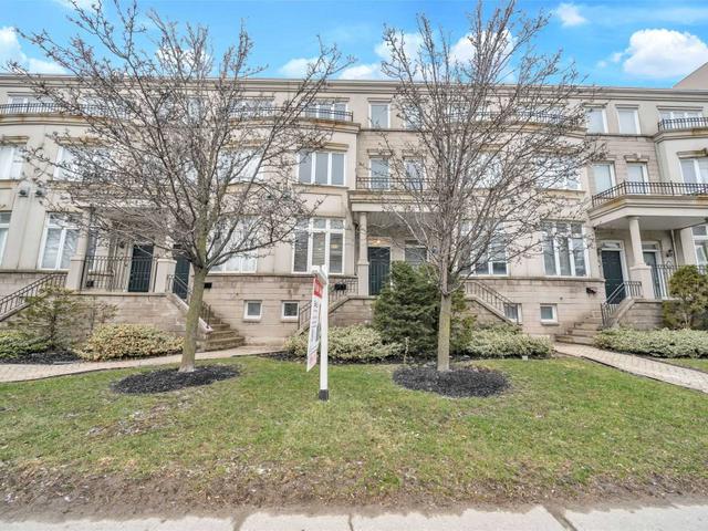66F Finch Ave W