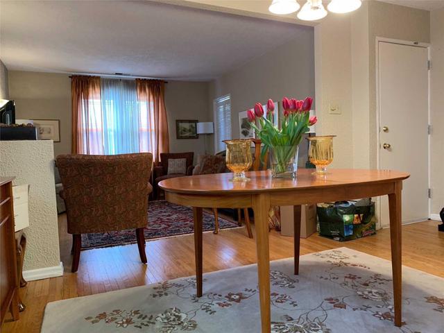 2nd Flr - 81 Burnaby Blvd