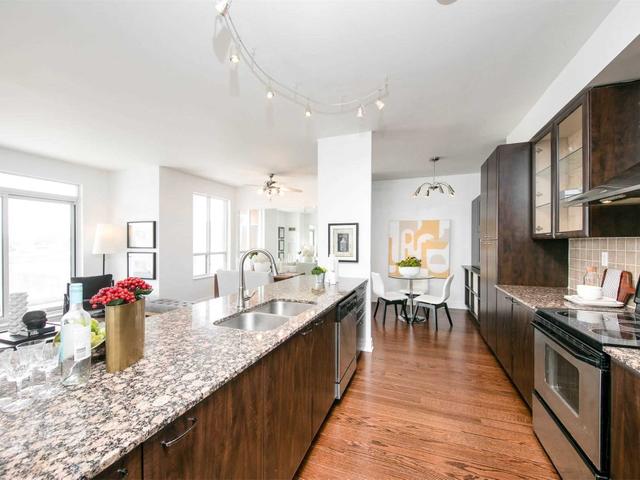 402 - 777 Steeles Ave W