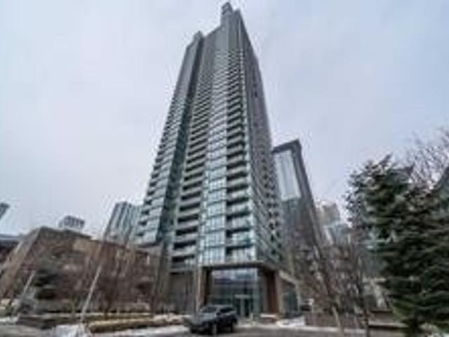 3208 - 15 Fort York Blvd