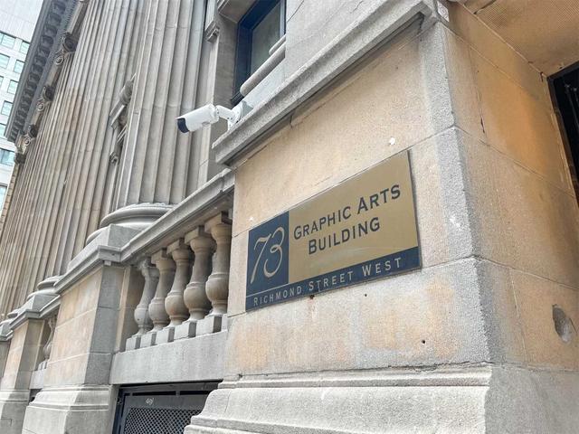 L01 - 73 Richmond St W