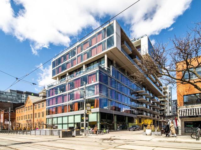 223 - 560 King St W