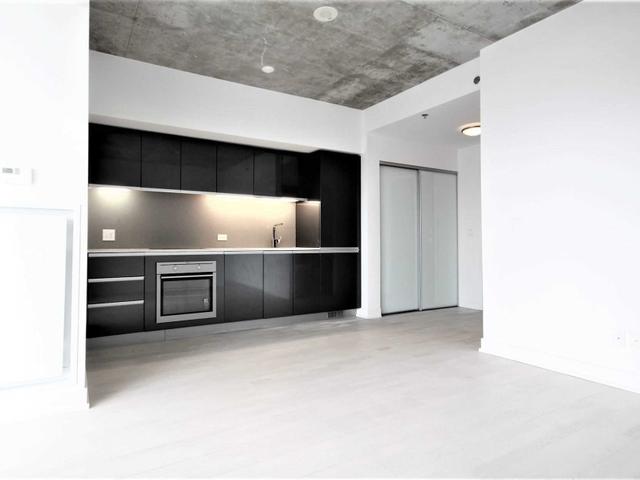 606 - 20 Gladstone Ave