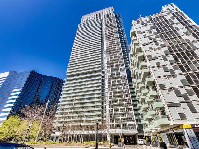 713 - 300 Front St W