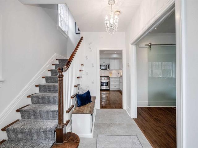 34 Brooke Ave