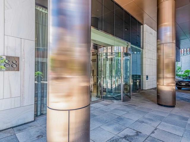 501 - 88 Davenport Rd