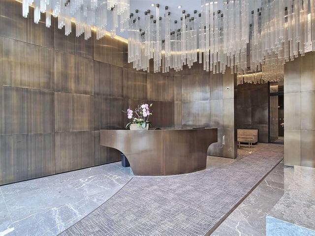 603 - 200 Bloor St W