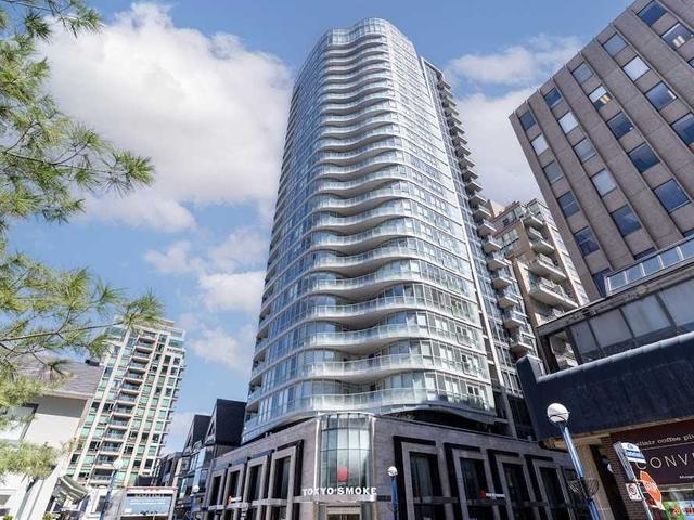 802 - 88 Cumberland St