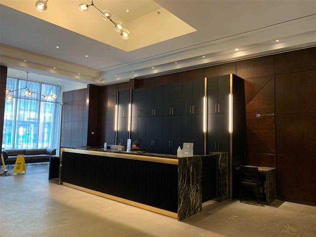 1128 - 36 Blue Jays Way