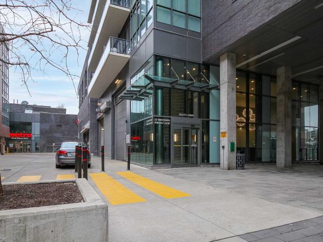 809 - 20 Minowan Miikan Lane W