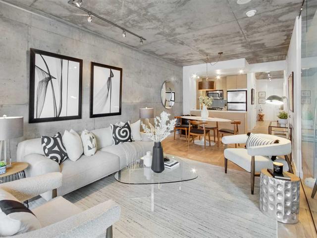 414 - 138 Princess St