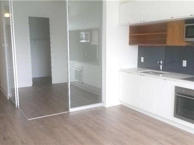 603 - 111 St Clair Ave W