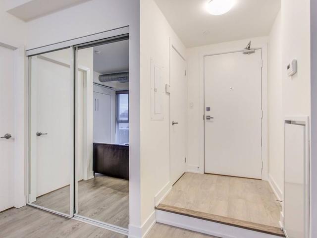 202 - 75 The Donway W