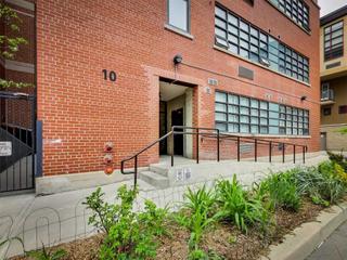 206 - 10 Wellesley Pl
