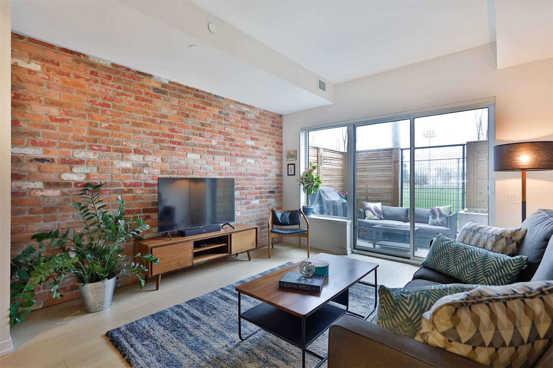 TH 113 138 St Helens Ave,