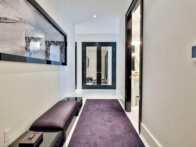 6A - 36 Hazelton Ave