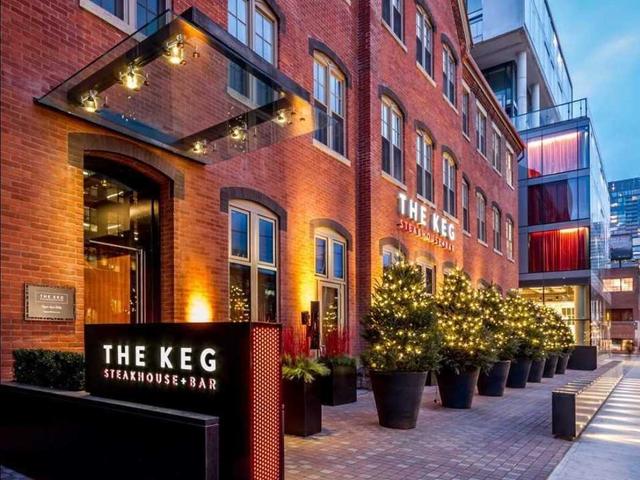 833 - 461 Adelaide St W