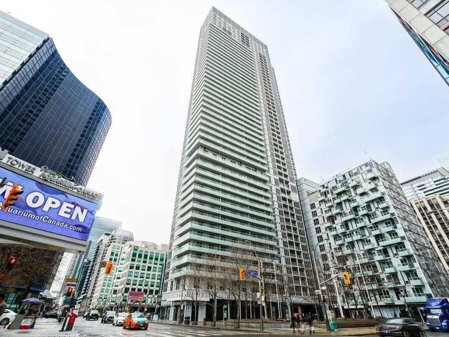 1903 - 300 Front St W