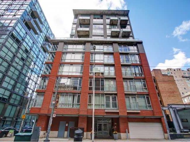 701 - 36 Charlotte St