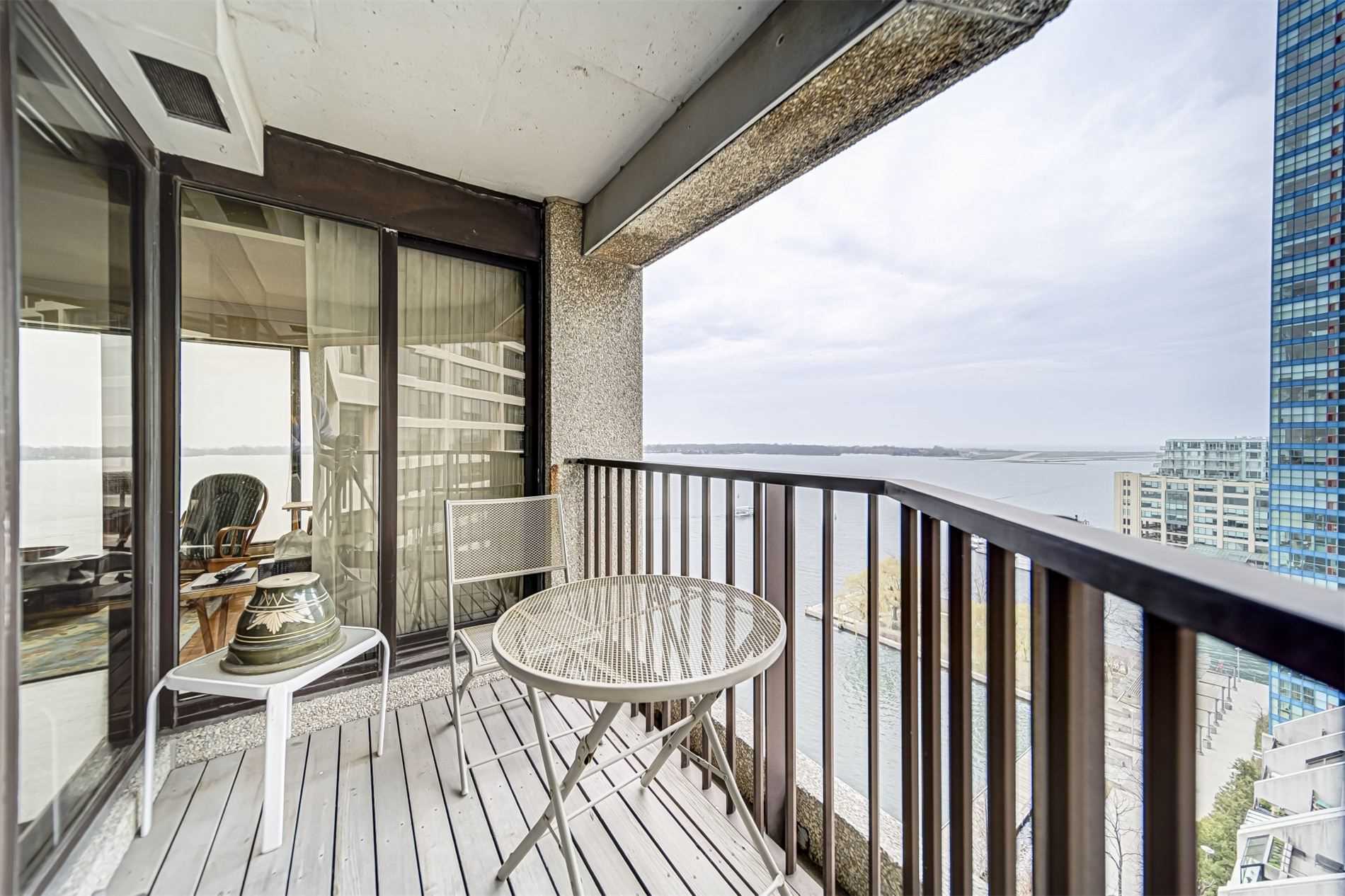 1501 65 Harbour Sq, Toronto Sold, C5605174 Condos.ca