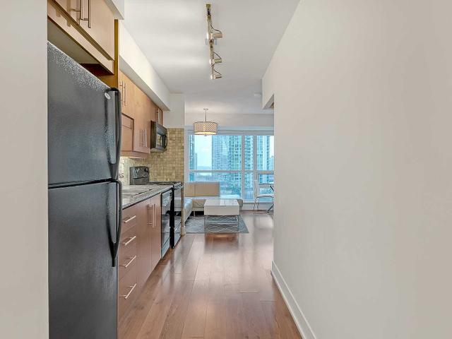 919 - 20 Blue Jays Way