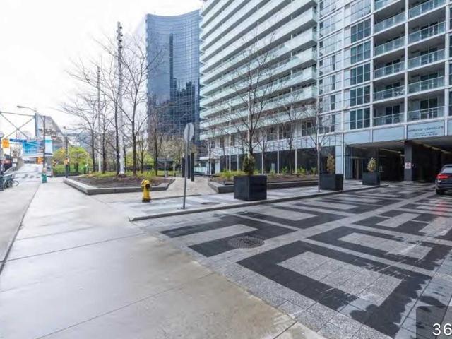 208 - 300 Front St W