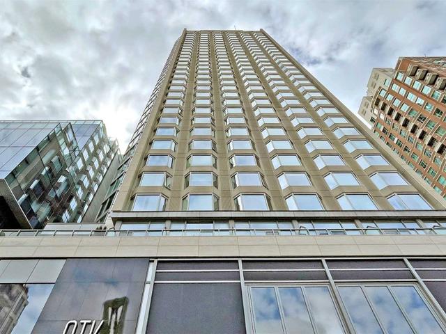 1019 - 155 Yorkville Ave