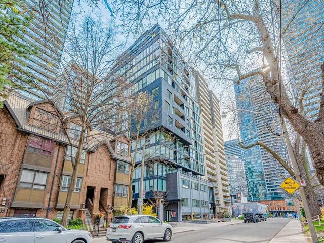 306 - 17 Dundonald St