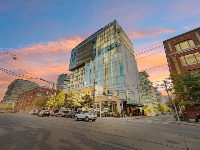 1203 - 552 Wellington St W