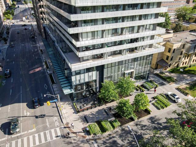 1201 - 57 St Joseph St