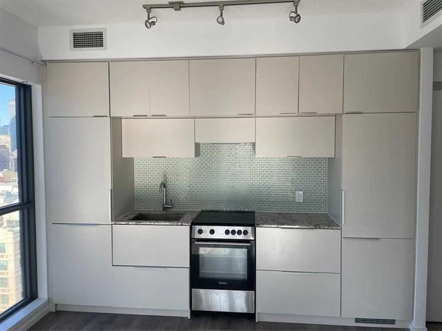 2201 - 159 Dundas St E