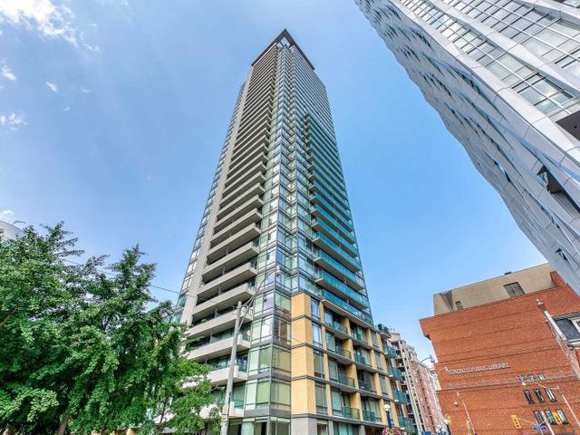 504 - 18 Yorkville Ave