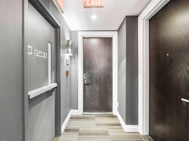 3004 - 224 King St W