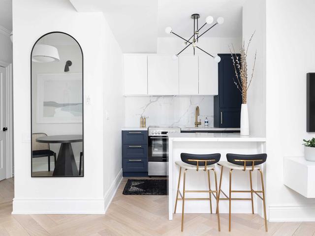 805 - 120 Lombard St