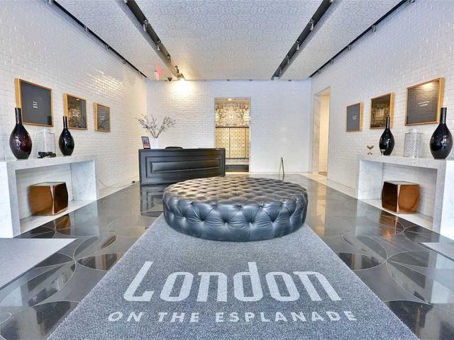 1301 - 38 The Esplanade