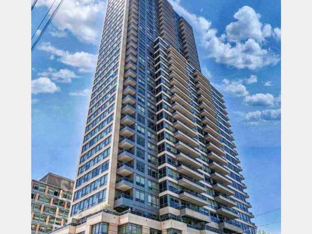 2401 - 500 Sherbourne St