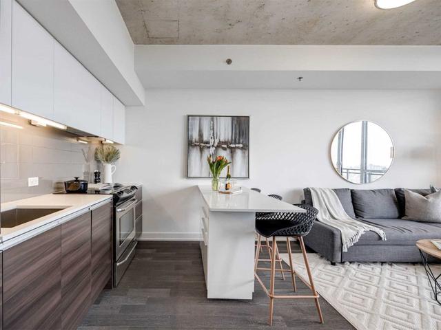 1307 - 20 Minowan Miikan Lane