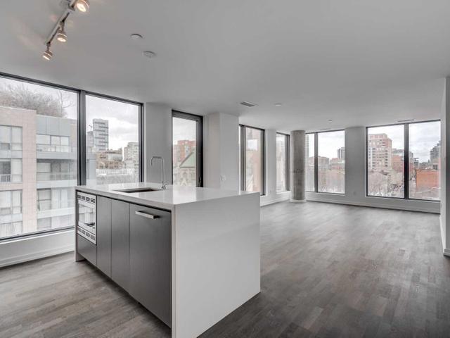 602 - 60 Colborne St