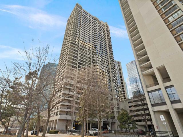 1706 - 65 Harbour Sq