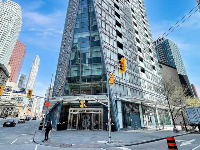 1006 - 8 The Esplanade Ave