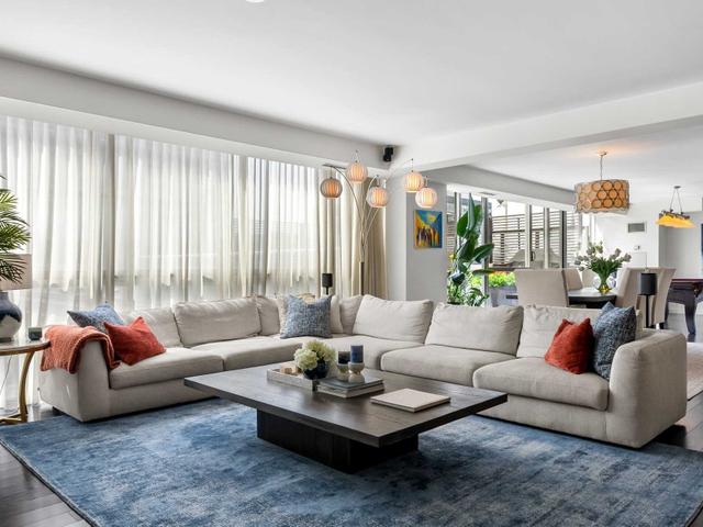 PH1001 - 55 Stewart St