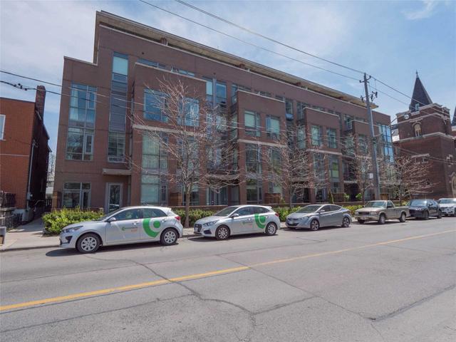 104 - 707 Dovercourt Rd