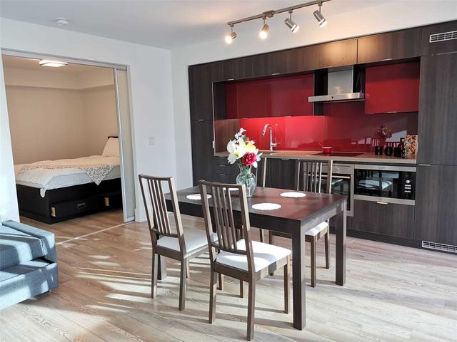 1109 - 300 Front St W