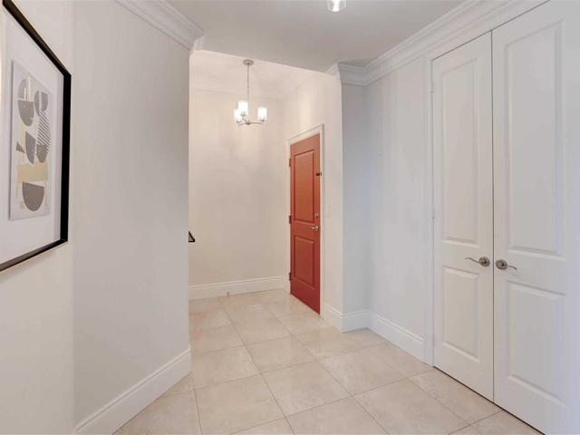 PH 102 - 135 Wynford Dr