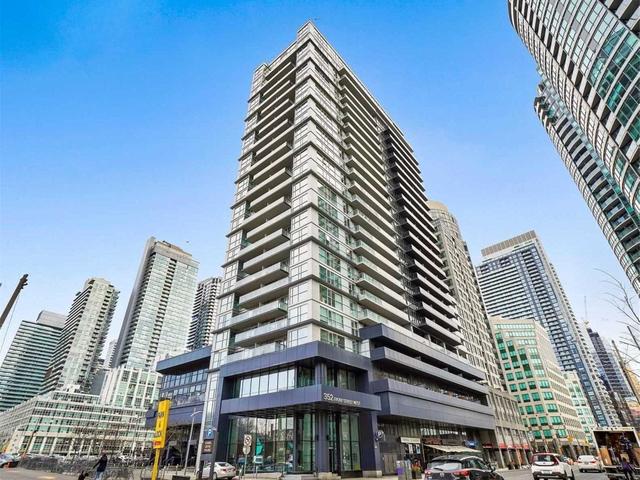 211 - 352 Front St W