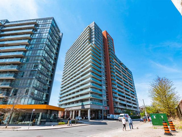 926 - 38 Joe Shuster Way